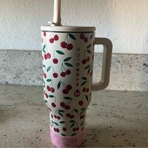 Hydrojug cherry traveler 40oz